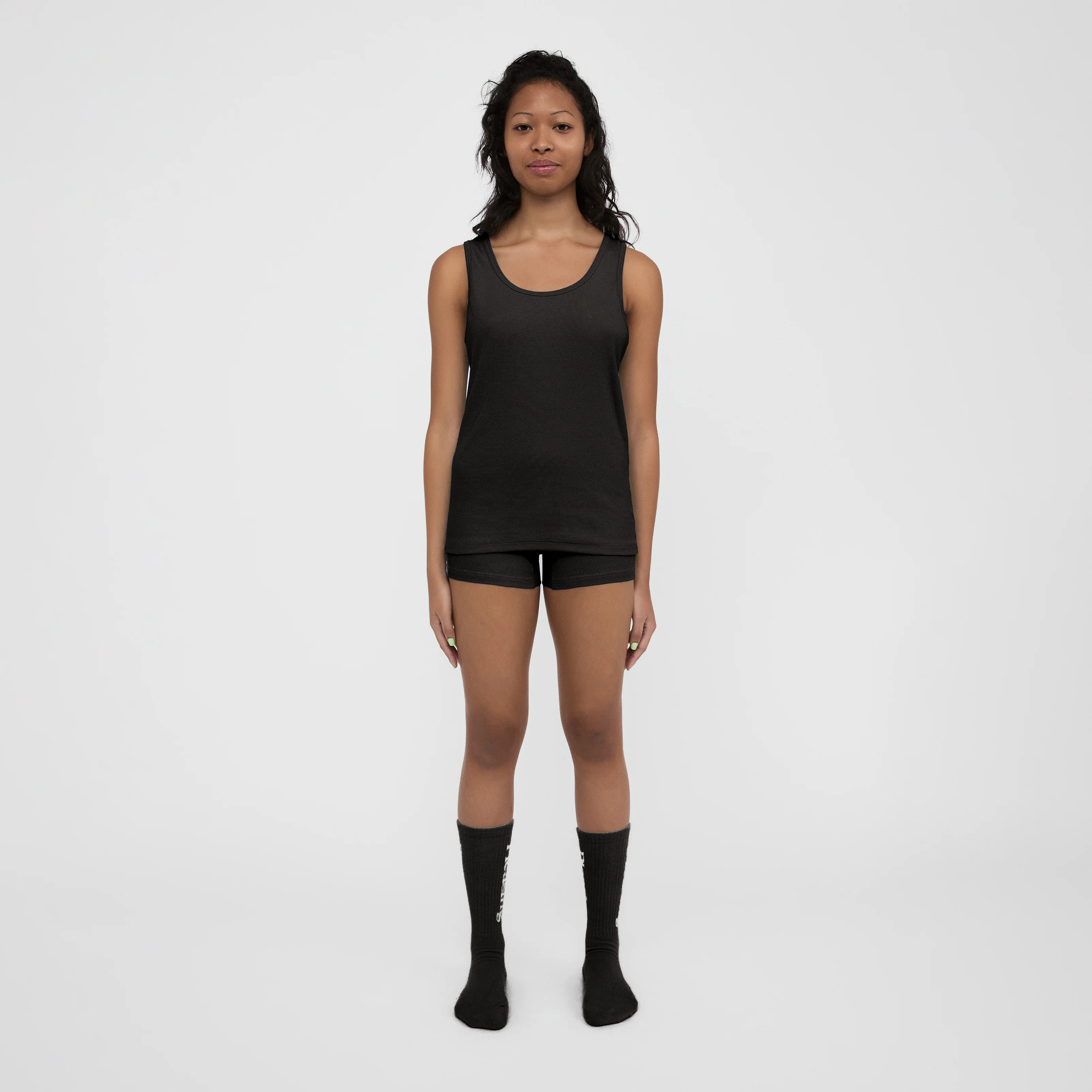 The Pleasing Ribbed Tank in Black - Image 3
