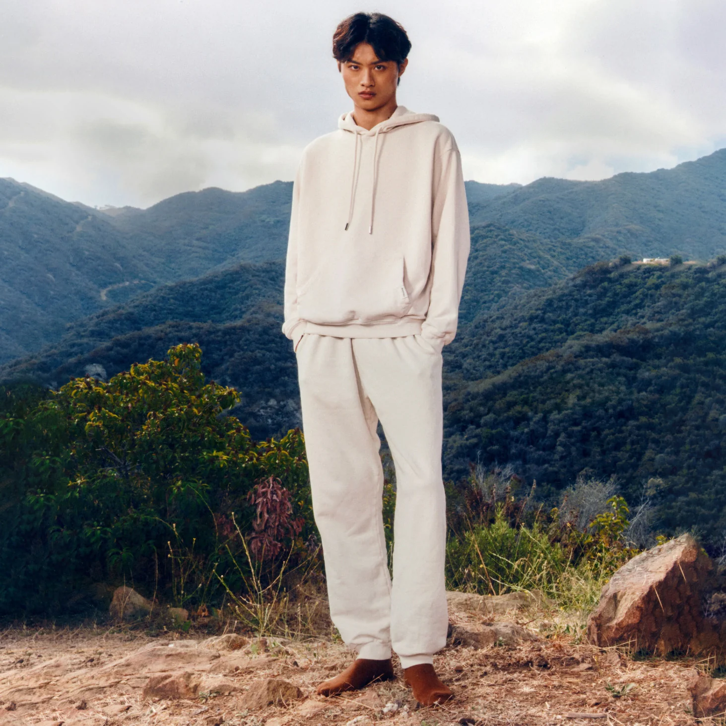 The Pleasing Sweatpant in Lavender - Image 2